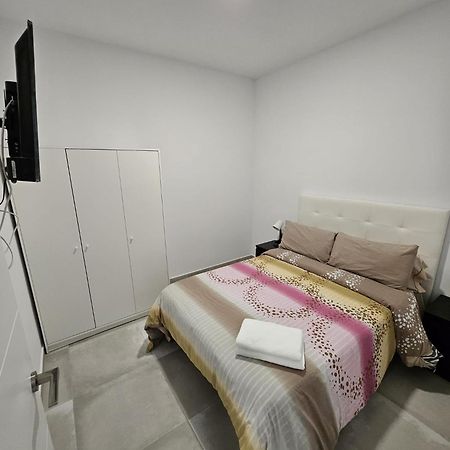 Apartments Jota Barcelona Kültér fotó