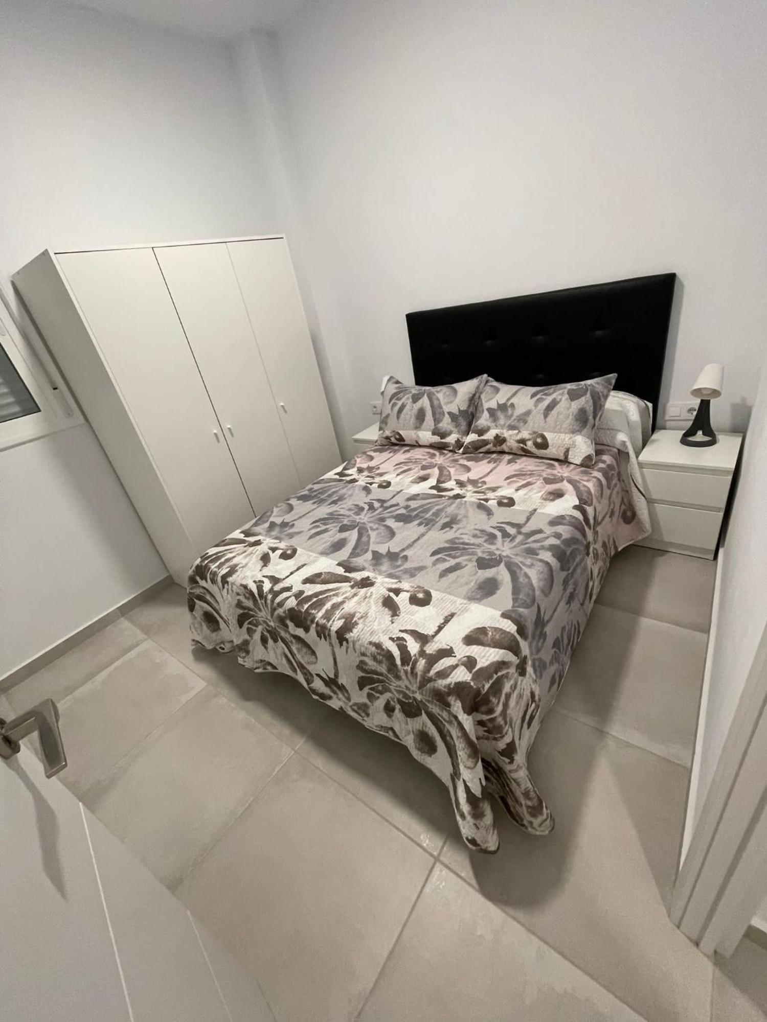 Apartments Jota Barcelona Kültér fotó