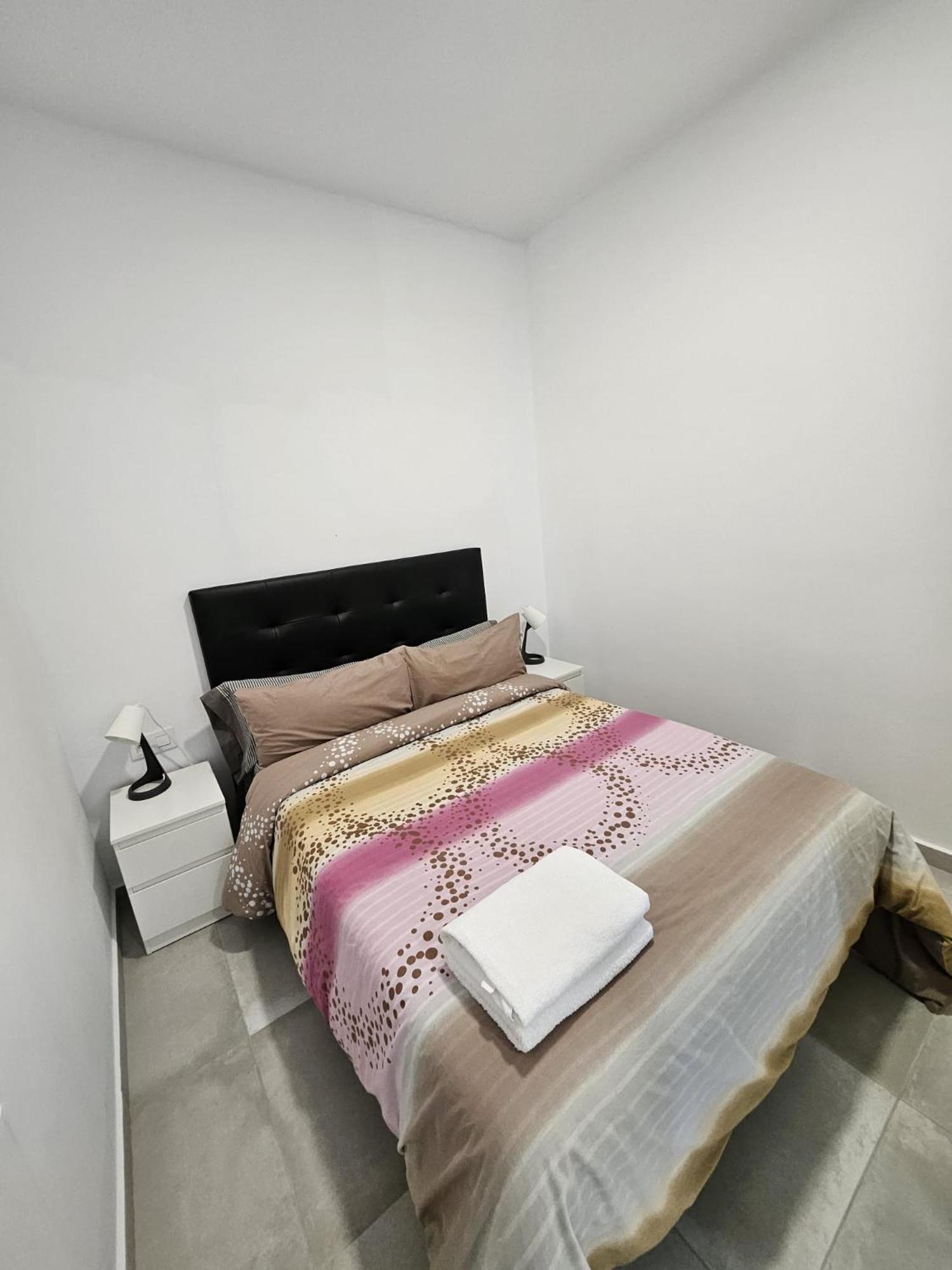 Apartments Jota Barcelona Kültér fotó